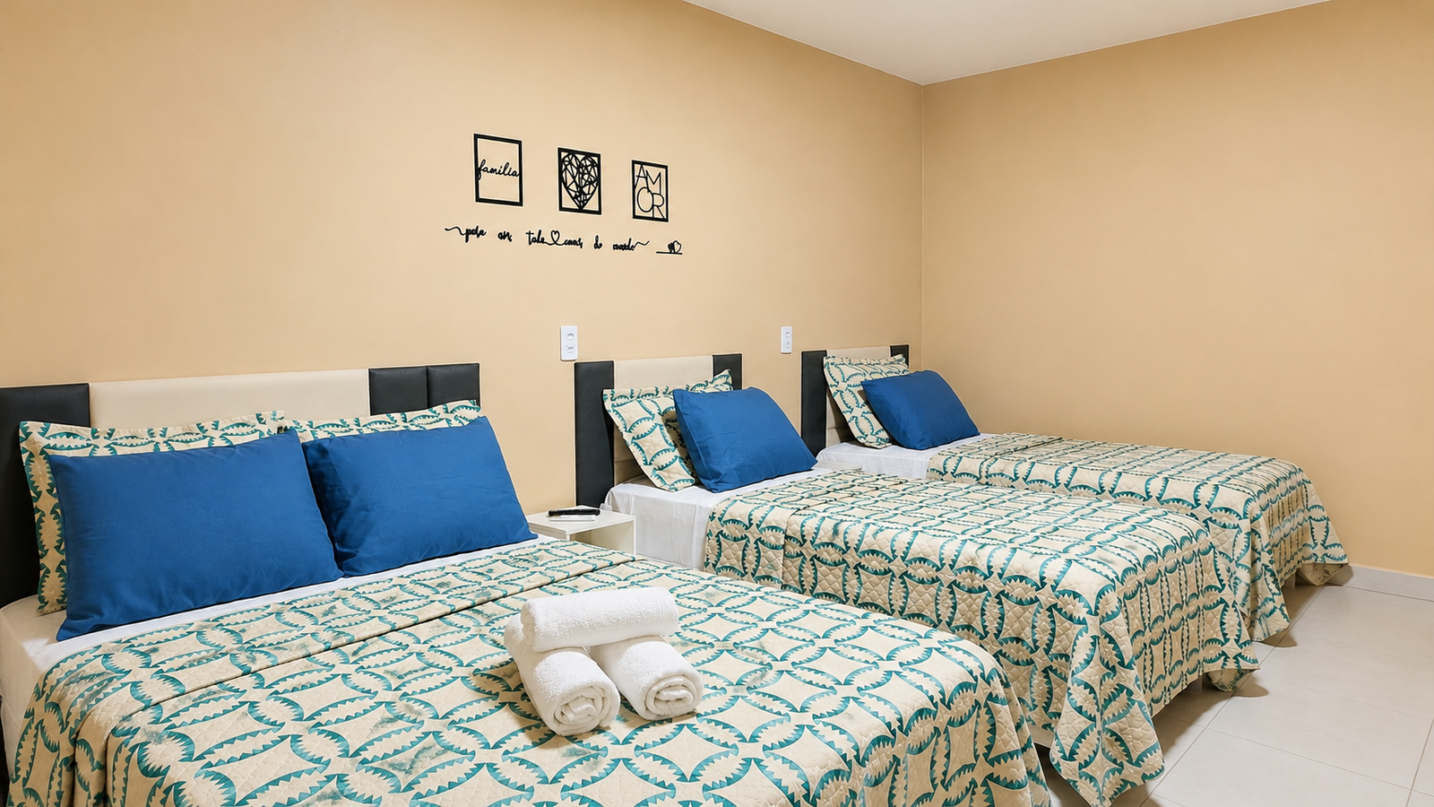 Quarto Quádruplo 1